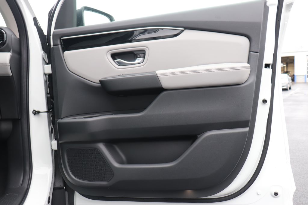 Thumbnail: 2025 Honda Pilot - 21