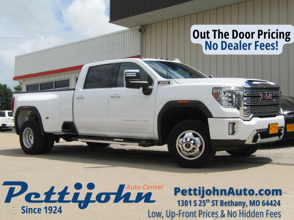 Summit White 2023 GMC Sierra 3500HD Pickup Truck Four-Wheel Drive Automatic