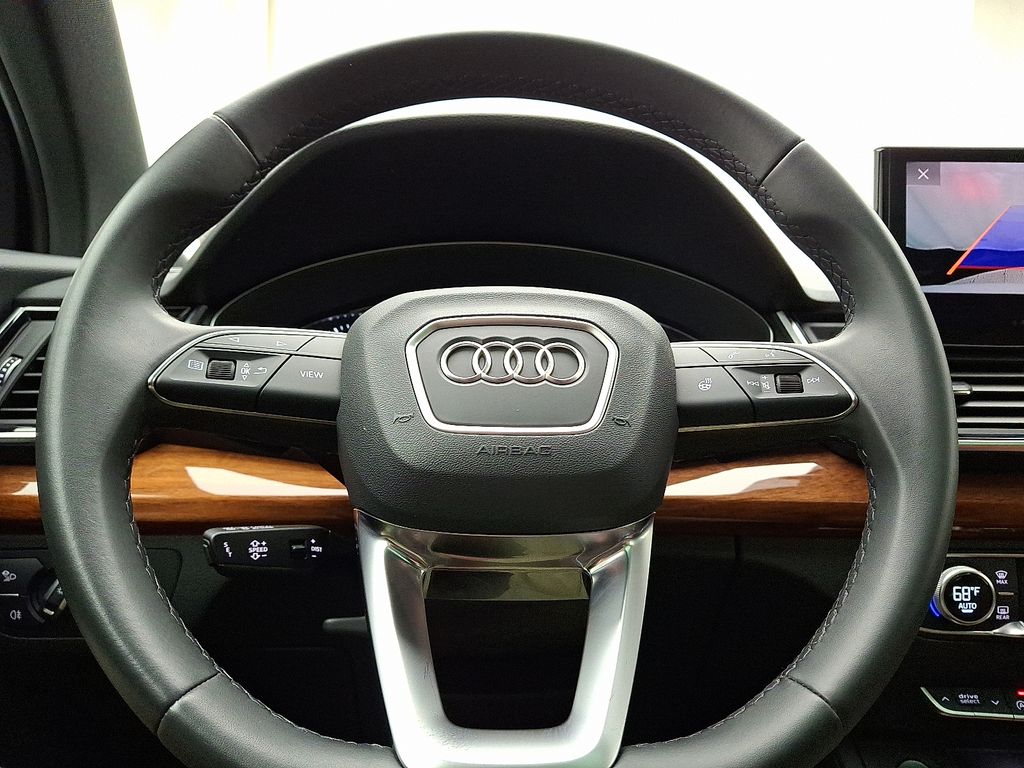 Thumbnail: 2023 Audi Q5 - 20