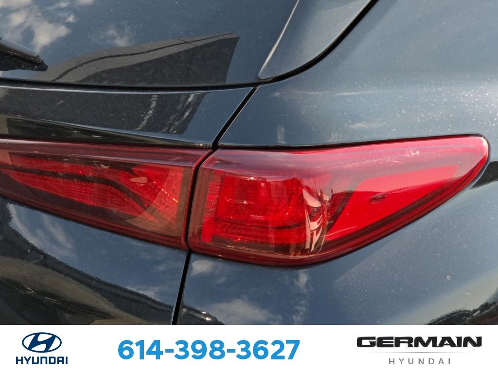 Used 2019 Black Hyundai SEL image 10