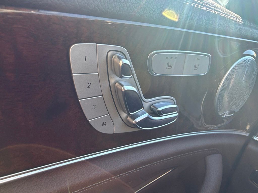 Used 2017 Brown Mercedes-Benz E 300 image 34