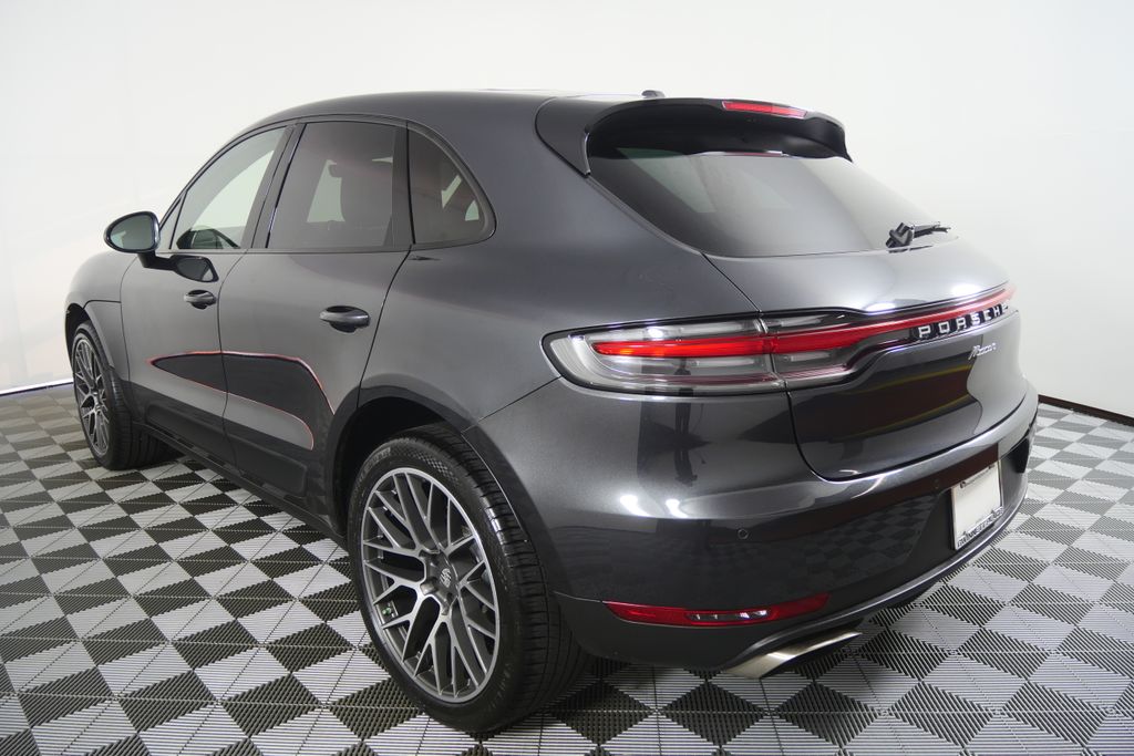 Thumbnail: 2020 Porsche Macan - 5