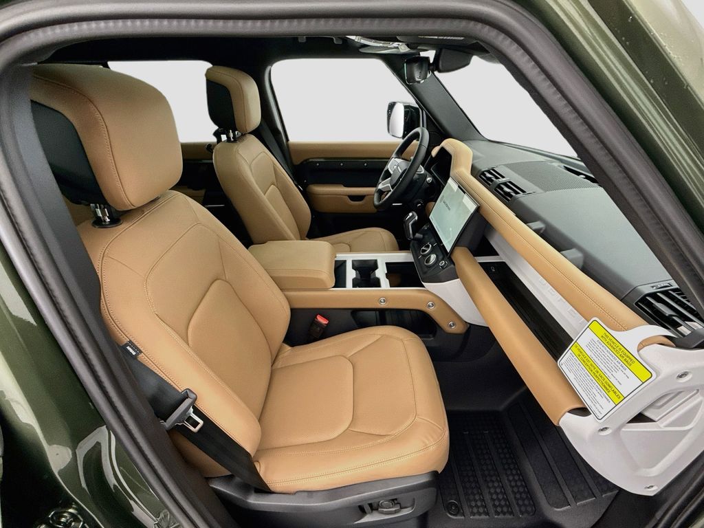 Thumbnail: 2026 Land Rover Defender - 20