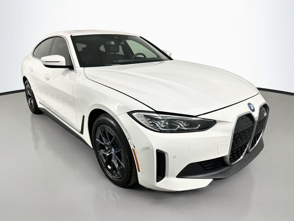 Thumbnail: 2024 BMW i4 - 3