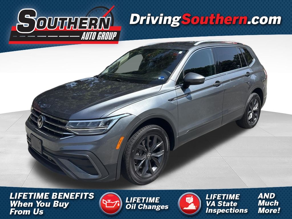  2022 Volkswagen Tiguan SE FWD   