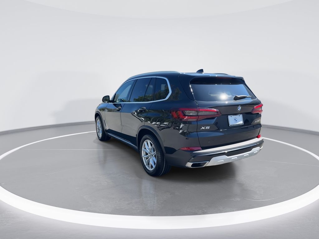 Thumbnail: 2022 BMW X5 - 6
