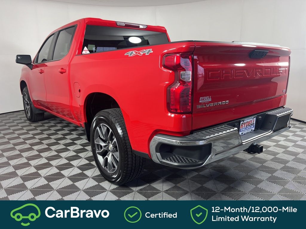 View vehicle photo 6