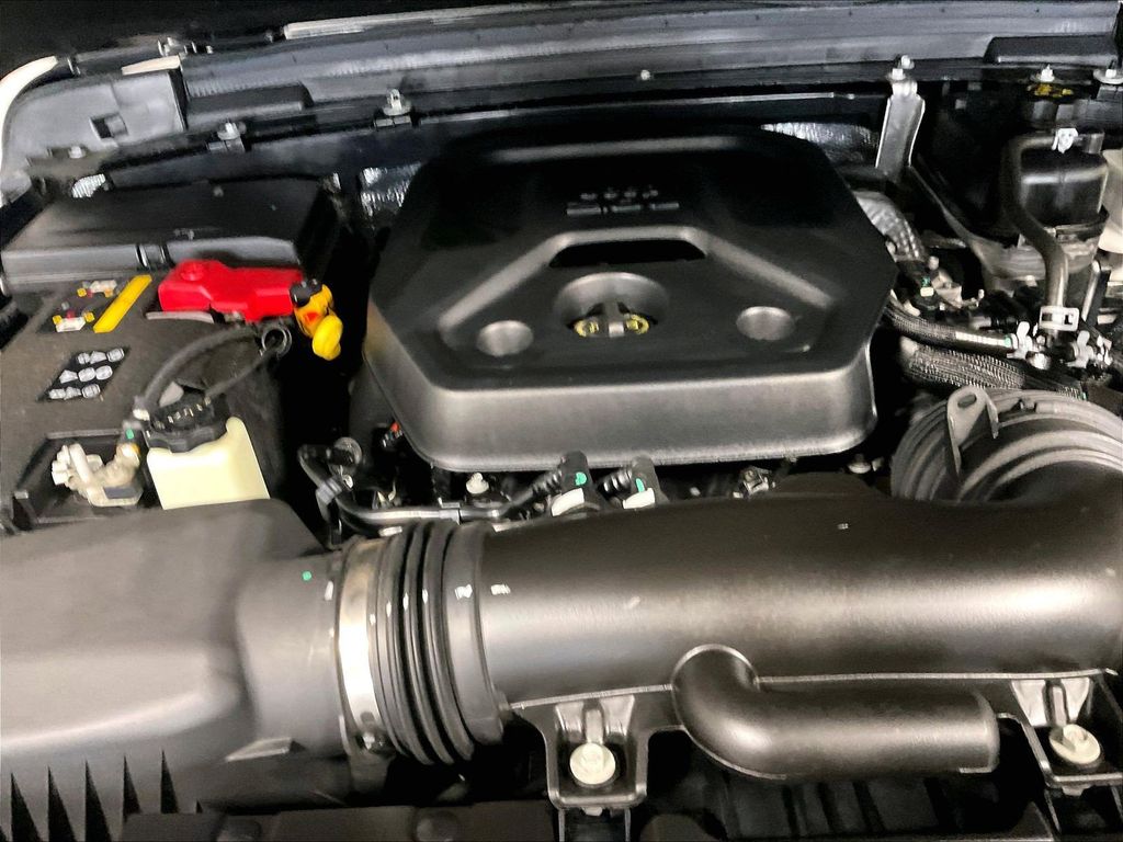2024 Jeep Wrangler — photo 29