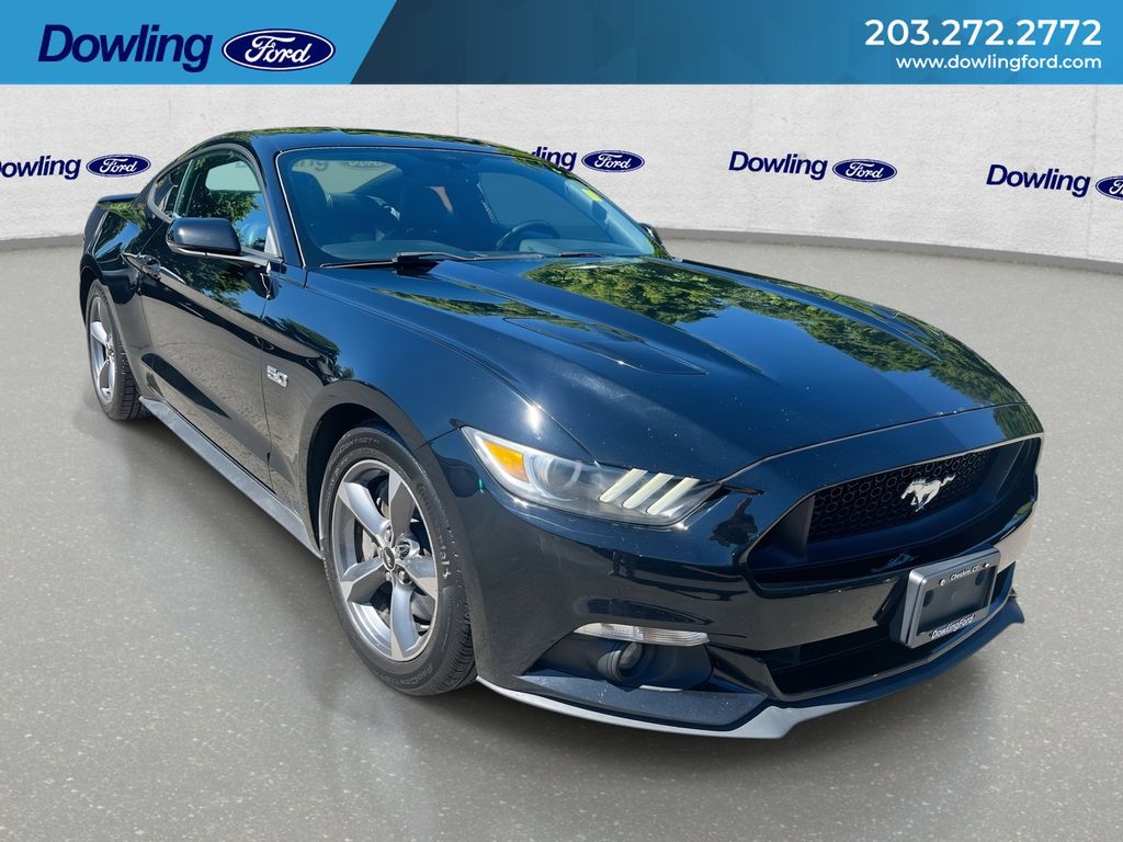2016 Ford Mustang GT Premium Coupe RWD