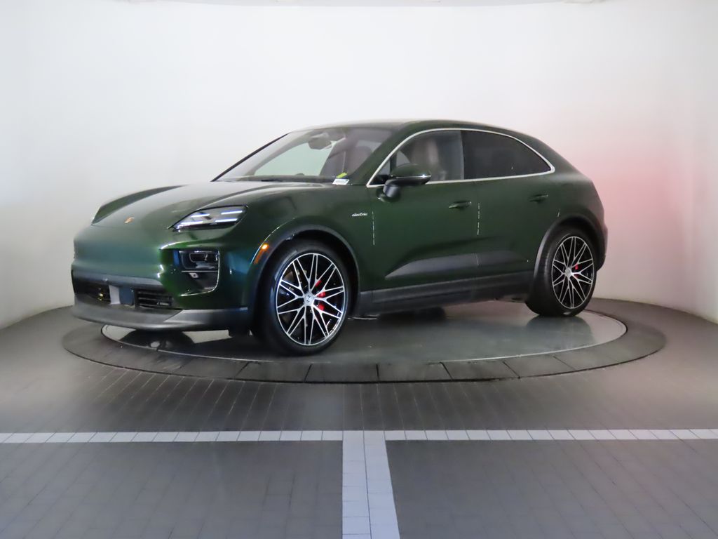 Thumbnail: 2025 Porsche Macan - 1