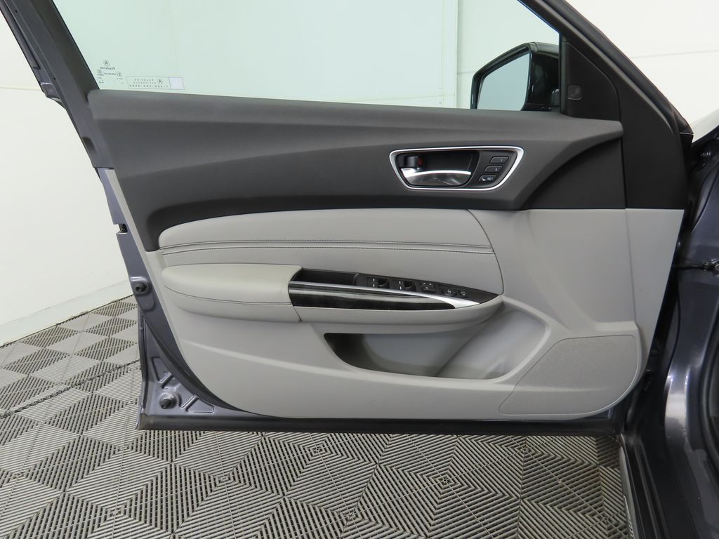 Thumbnail: 2020 Acura TLX - 22