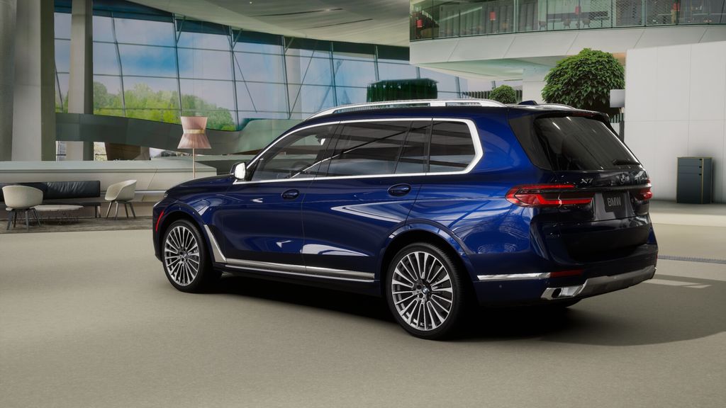 Thumbnail: 2026 BMW X7 - 30