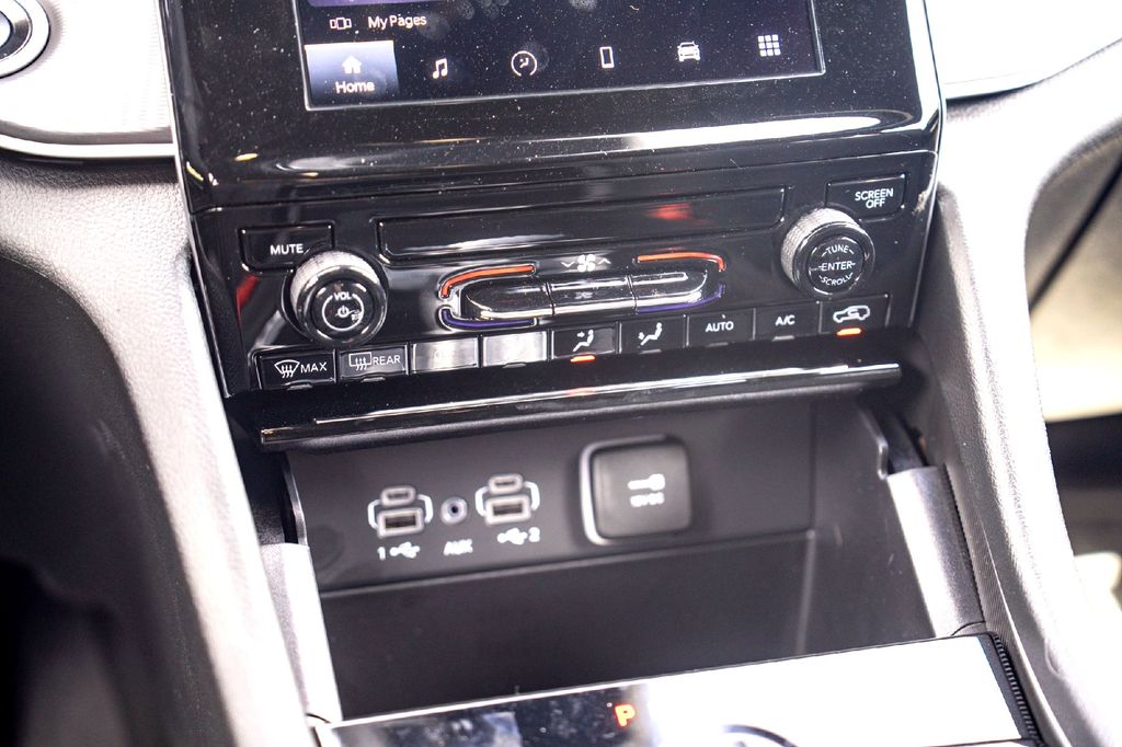 New Car 2025 Jeep Grand Cherokee L  Laredo For Sale Under $40,000 In Taylor, Texas