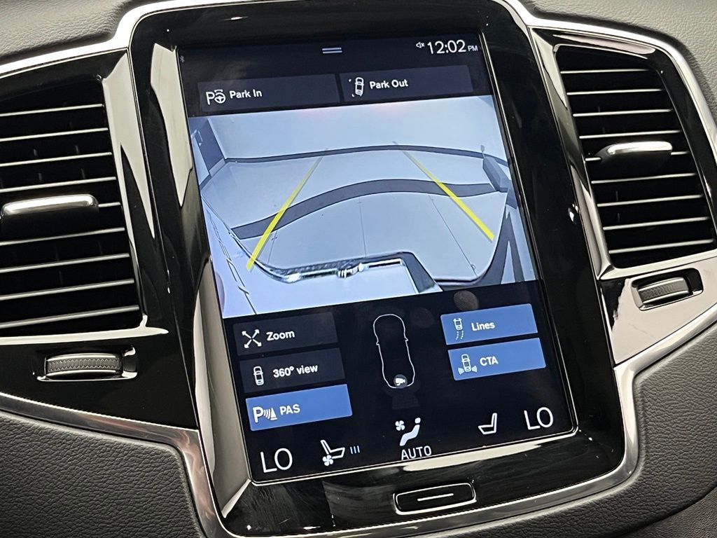 Thumbnail: 2018 Volvo XC90 - 19