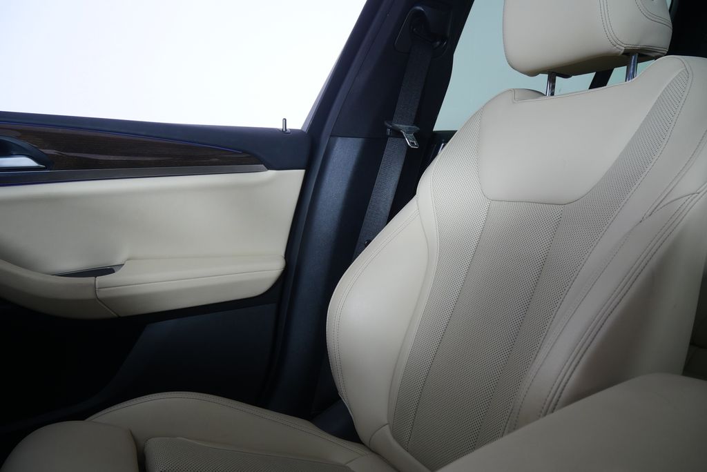 Thumbnail: 2023 BMW X3 - 24