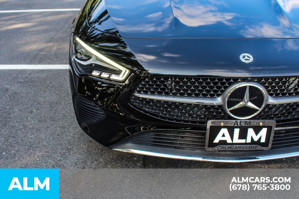 Used 2025 Black Mercedes-Benz CLA 250 image 12