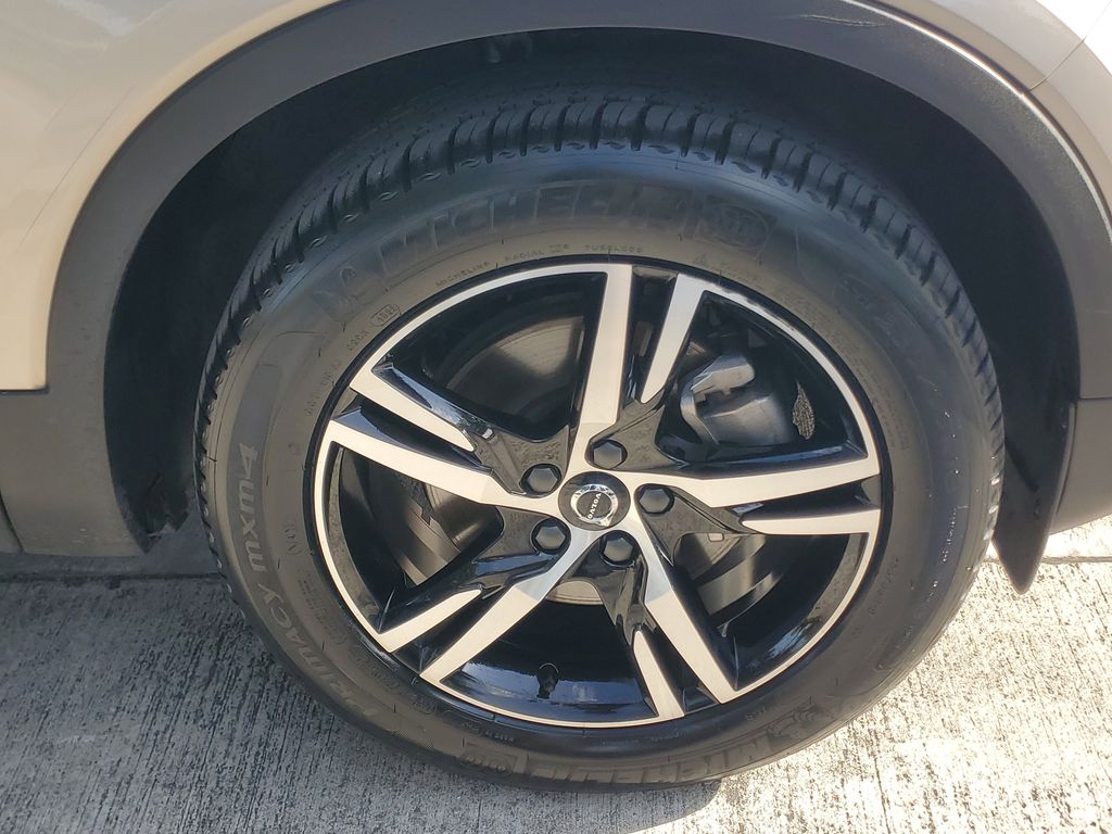 used 2023 Volvo XC40 car, priced at $28,595