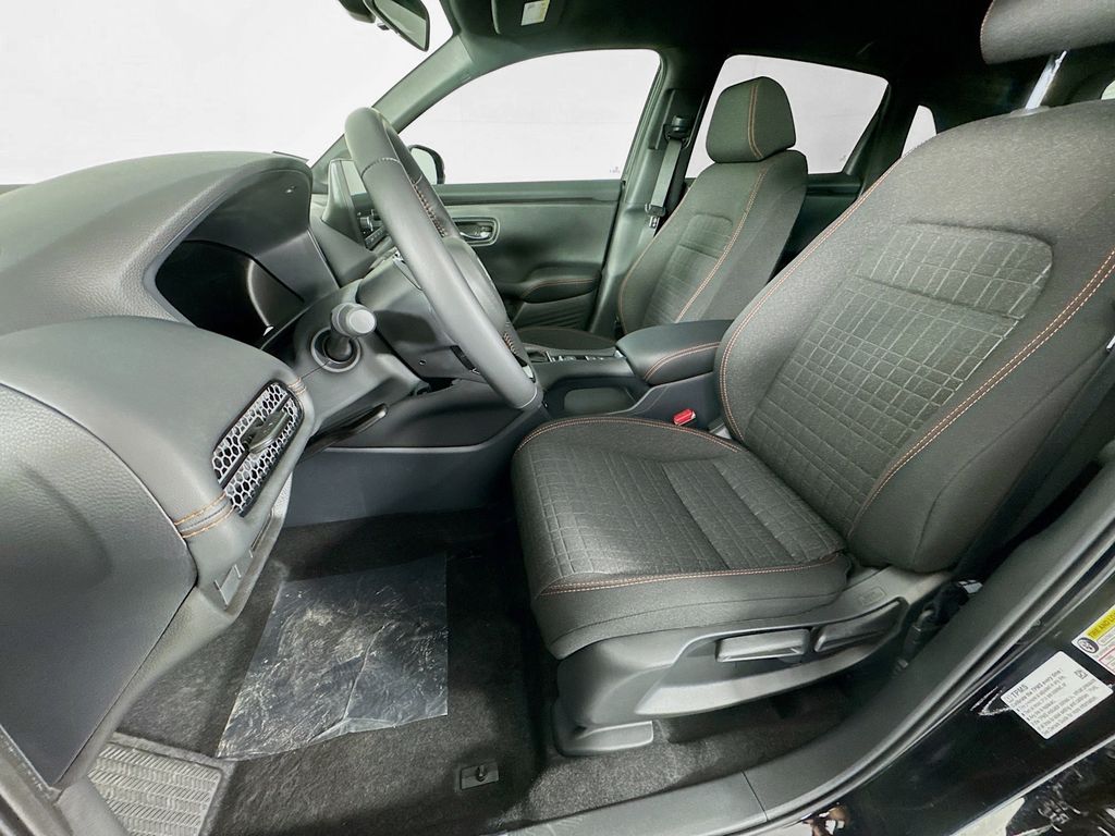 Used Car 2025 Honda Hr-v  Sport For Sale Under $30,000 In Austin, Texas