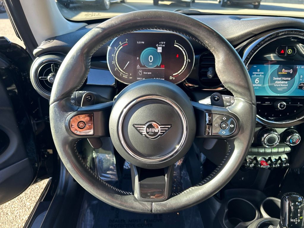 Thumbnail: 2022 MINI Cooper - 15