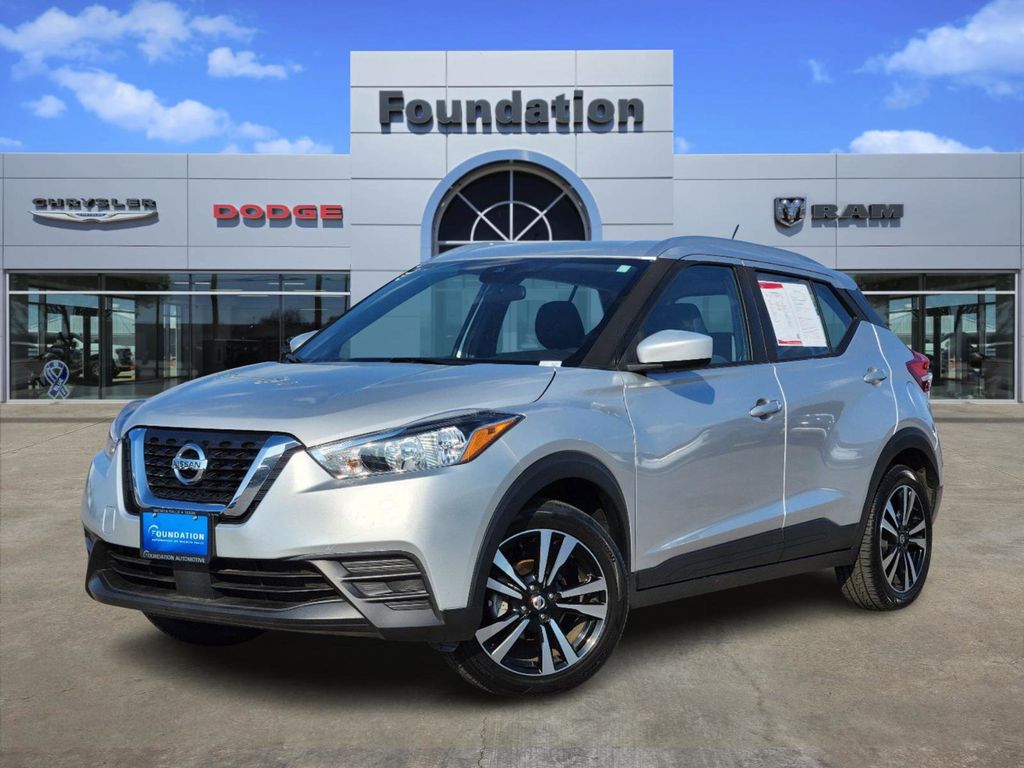 2020 Nissan Kicks SV 1