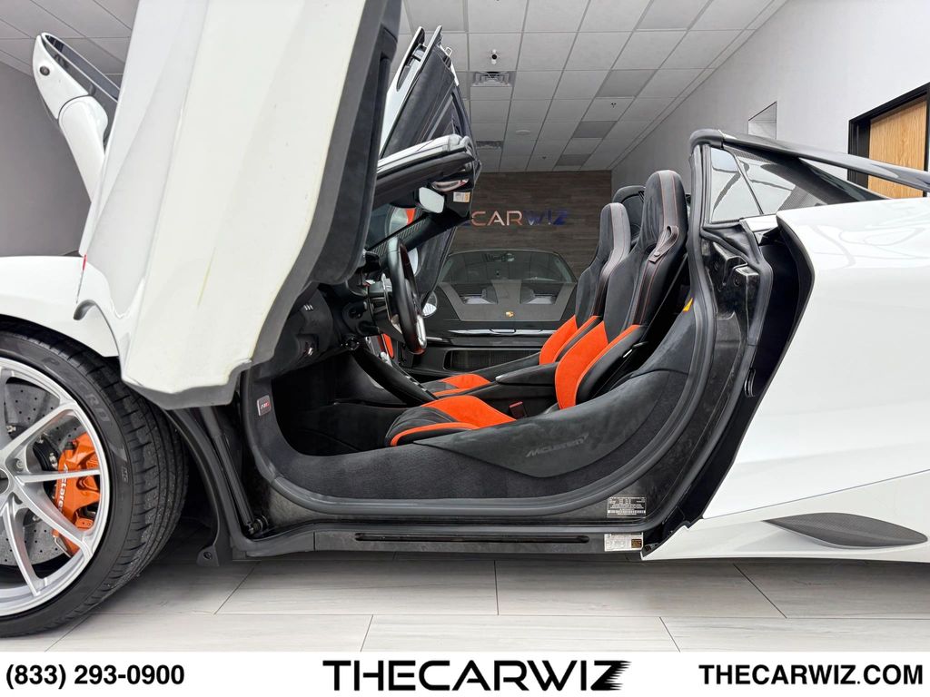 2024 McLaren 750S