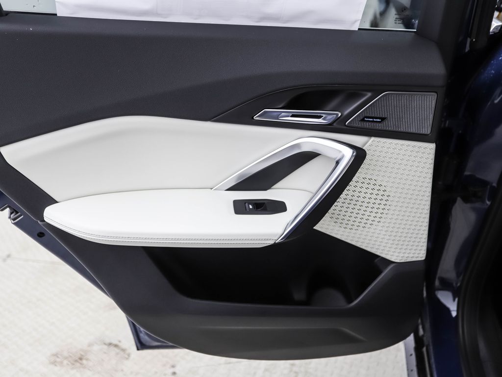 Thumbnail: 2026 BMW X1 - 19