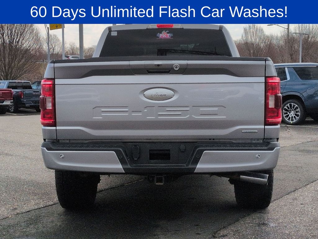 View vehicle photo 4