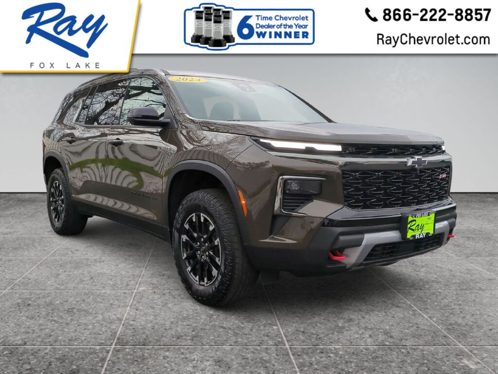 Bronze Metallic 2024 Chevrolet Traverse SUV / Crossover Four-Wheel Drive 8-Speed Automatic