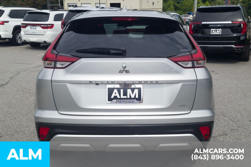 Used 2024 Blue Mitsubishi SE image 6