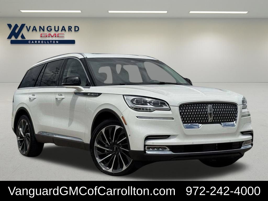 White Metallic 2024 Lincoln Aviator SUV / Crossover All-Wheel Drive Automatic