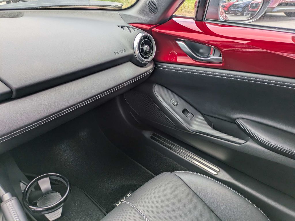 2026 Mazda MX-5 Miata Grand Touring