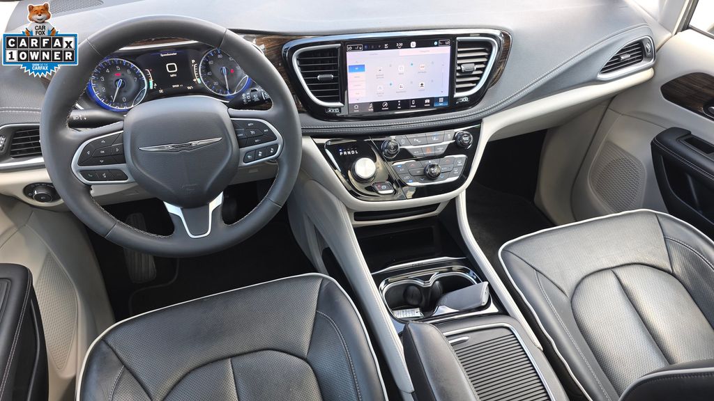 2023 Chrysler Pacifica Limited - Photo 26