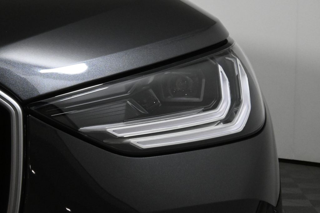 Thumbnail: 2025 BMW X3 - 11