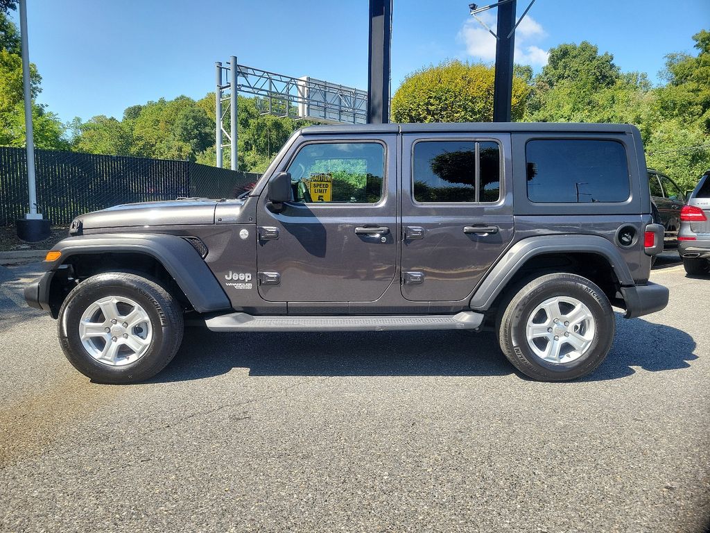 2020 Jeep Wrangler Unlimited Sport 8