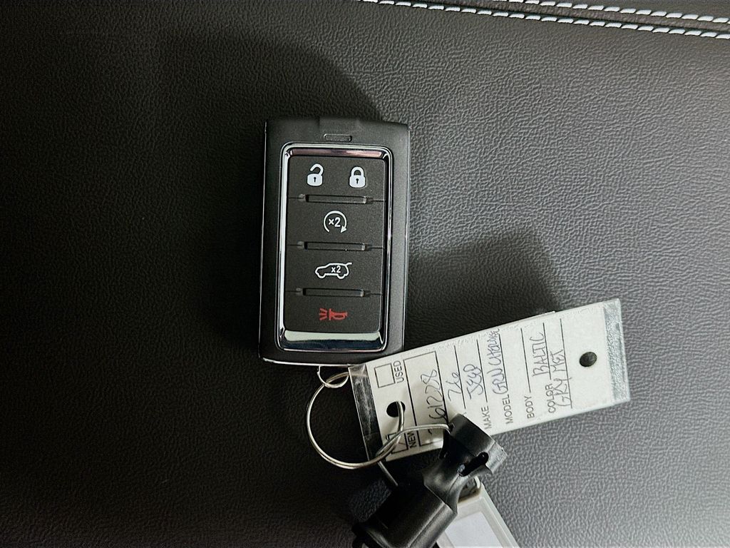 New 2026 Gray Jeep Laredo image 20