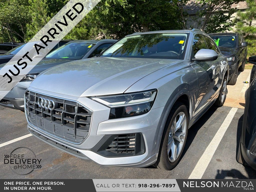 2022 Audi Q8 55 Premium Plus
