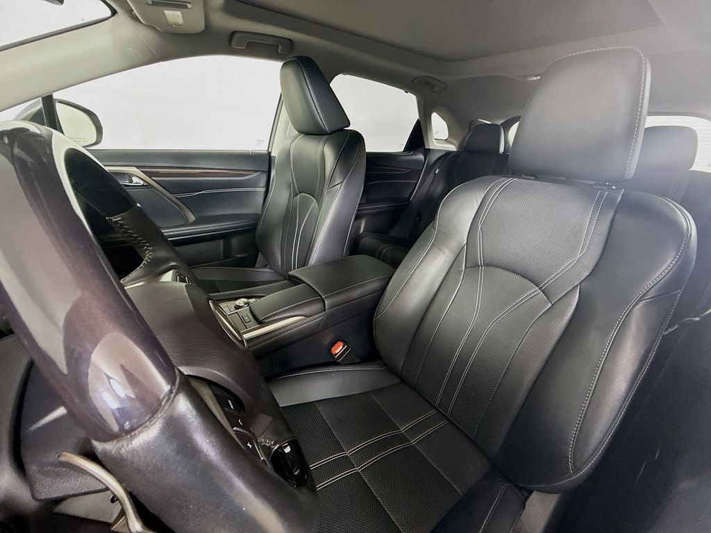 Thumbnail: 2020 Lexus RX - 21