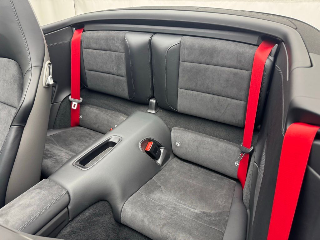 2016 Porsche 911 Carrera S 29