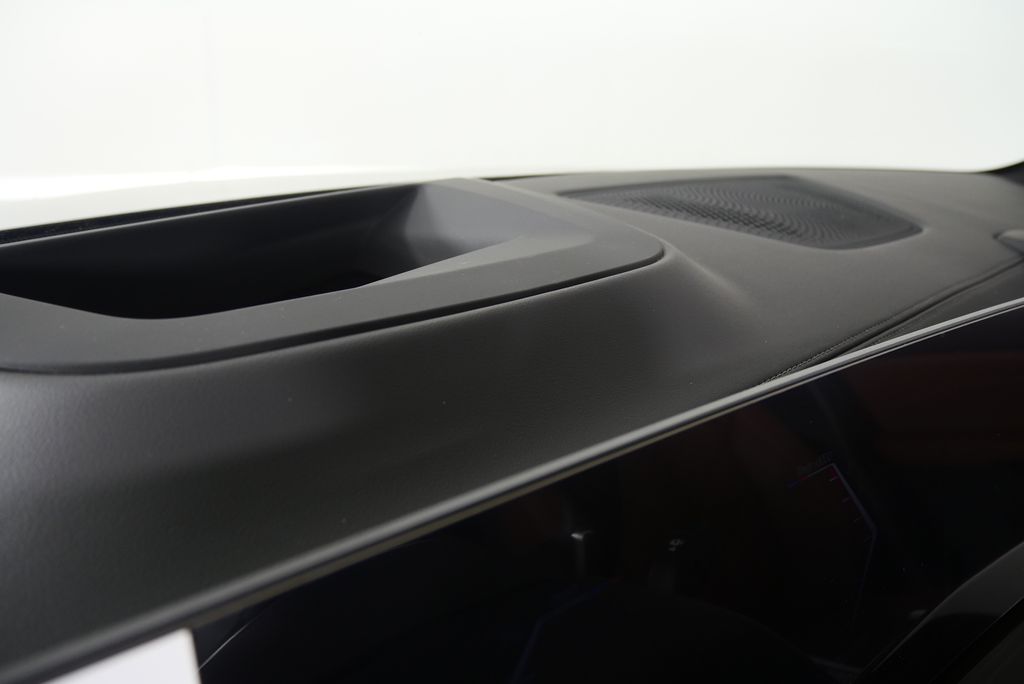 Thumbnail: 2026 BMW X5 - 18