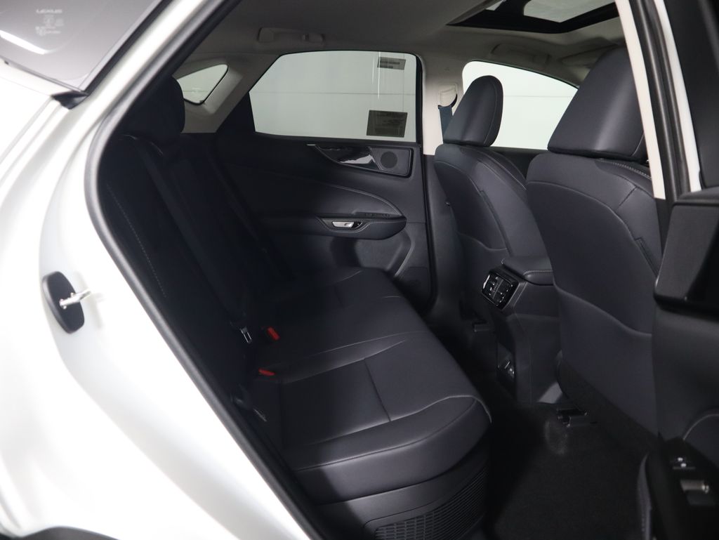 2025 Lexus NX Hybrid 350h Premium 23