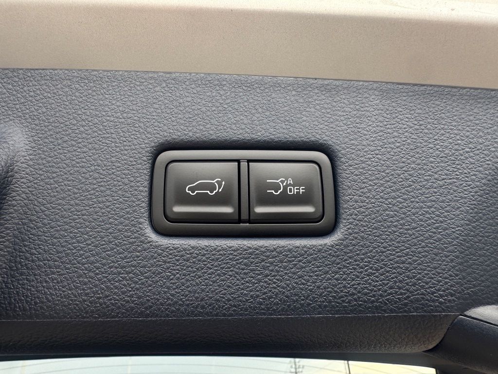 2026 Kia Carnival EX Silver at Community Kia