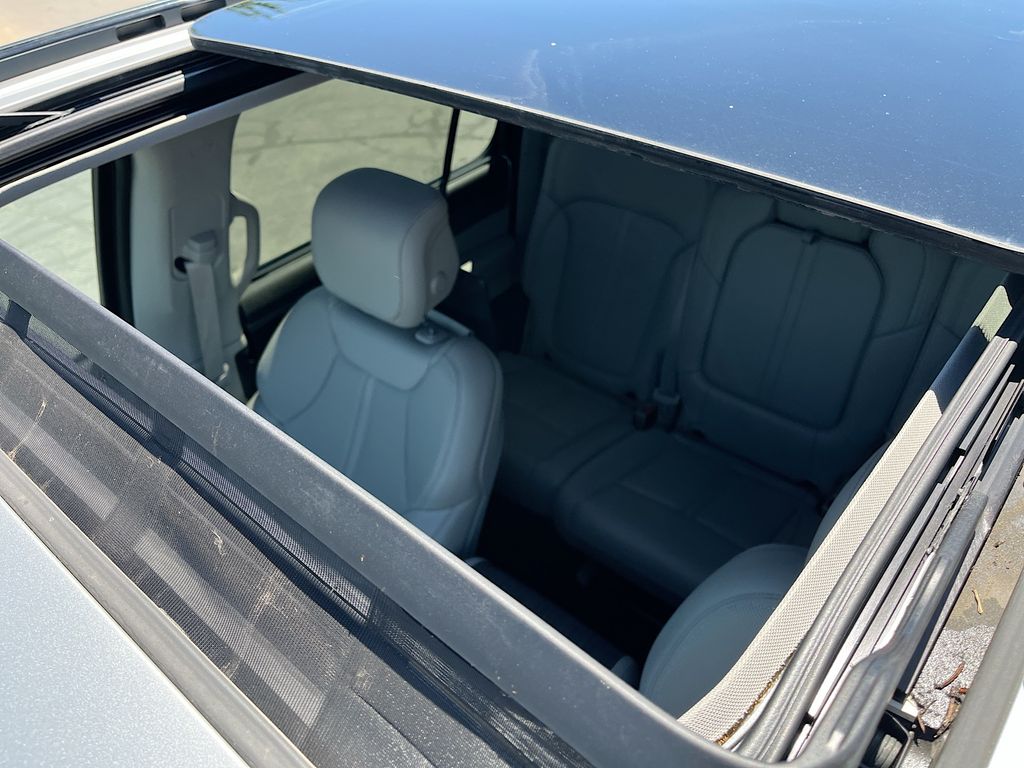Used 2024 Silver Zynith Jeep Series III image 22