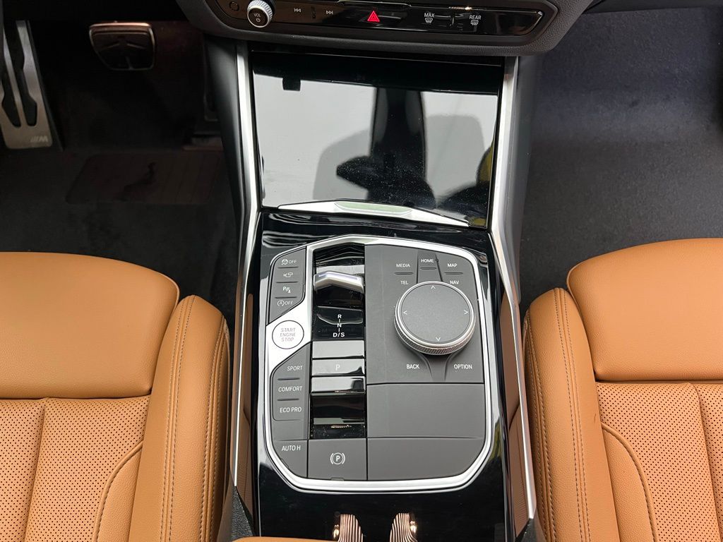 Thumbnail: 2024 BMW 2 Series - 11