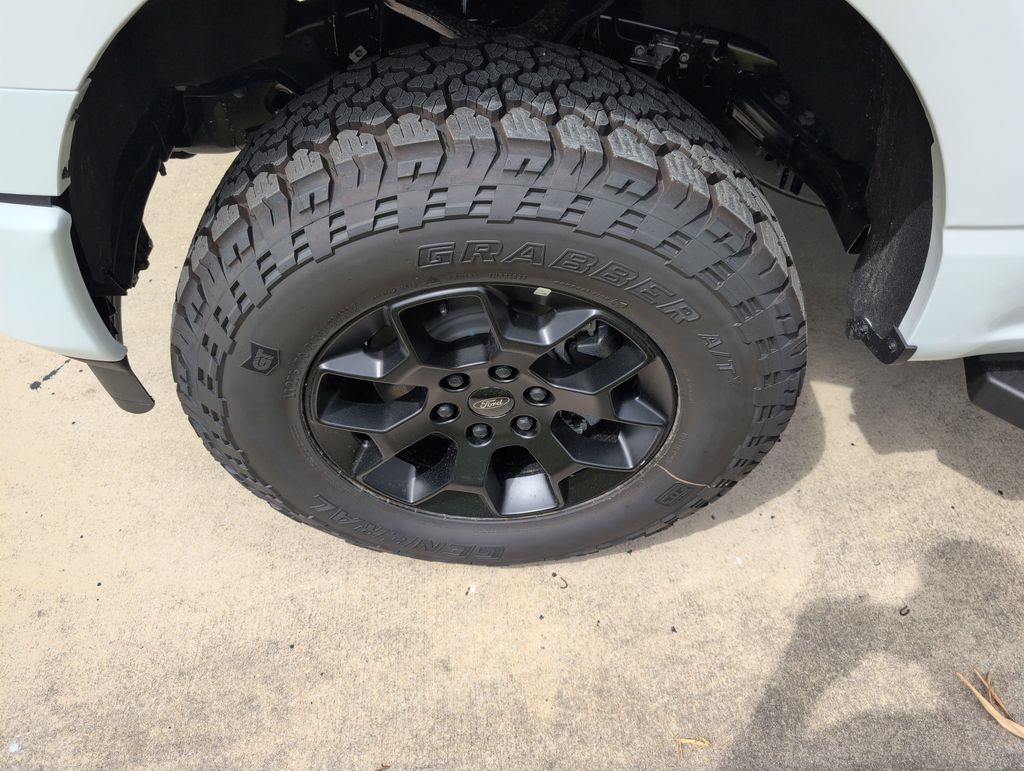 New 2026 White Ford XLT image 17