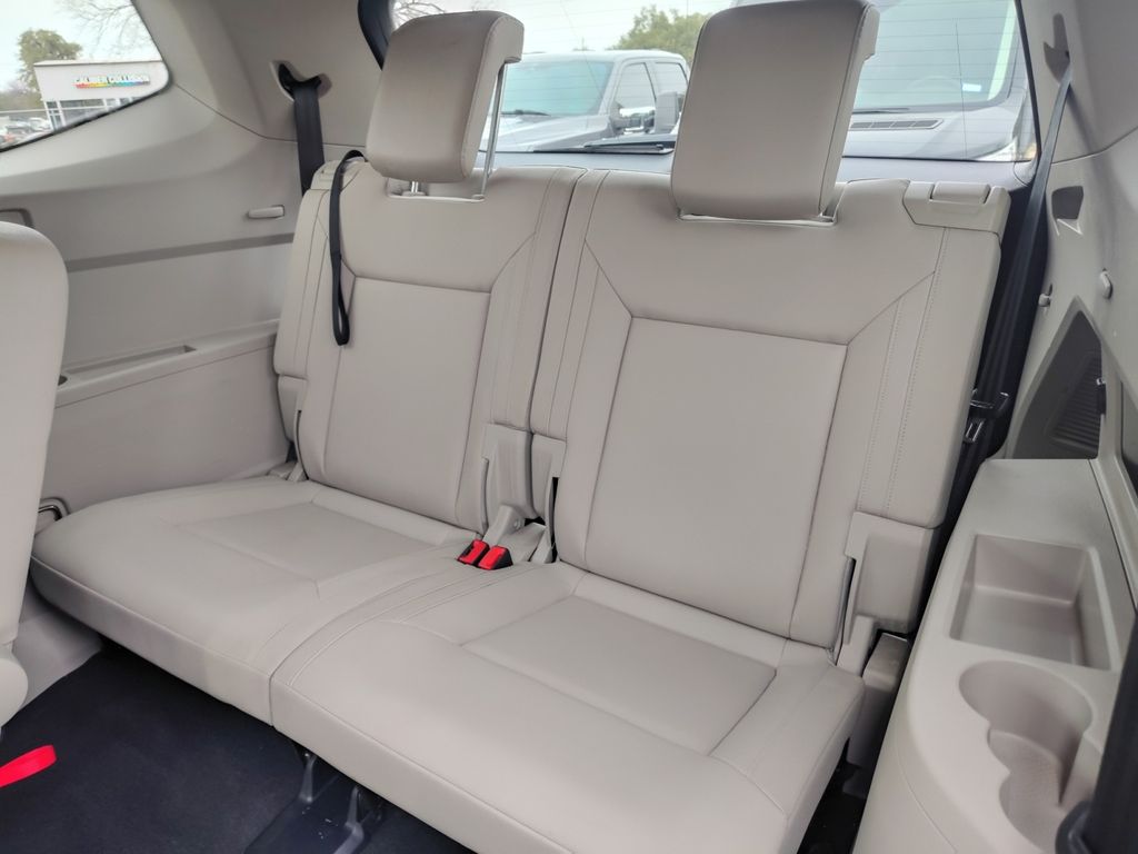 Used Car 2019 Volkswagen Atlas  2.0t Se For Sale Under $15,000 In Austin, Texas