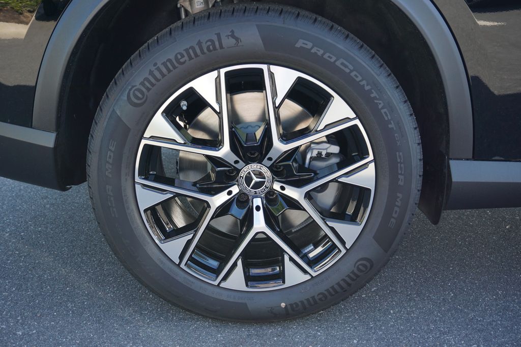 2025 Mercedes-Benz GLC 350 13