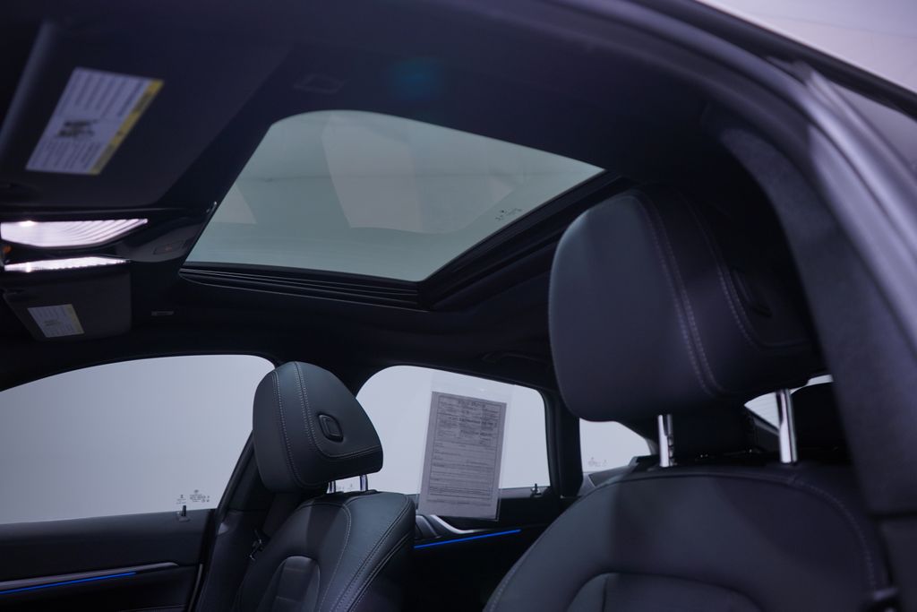 2023 BMW i4 M50 8