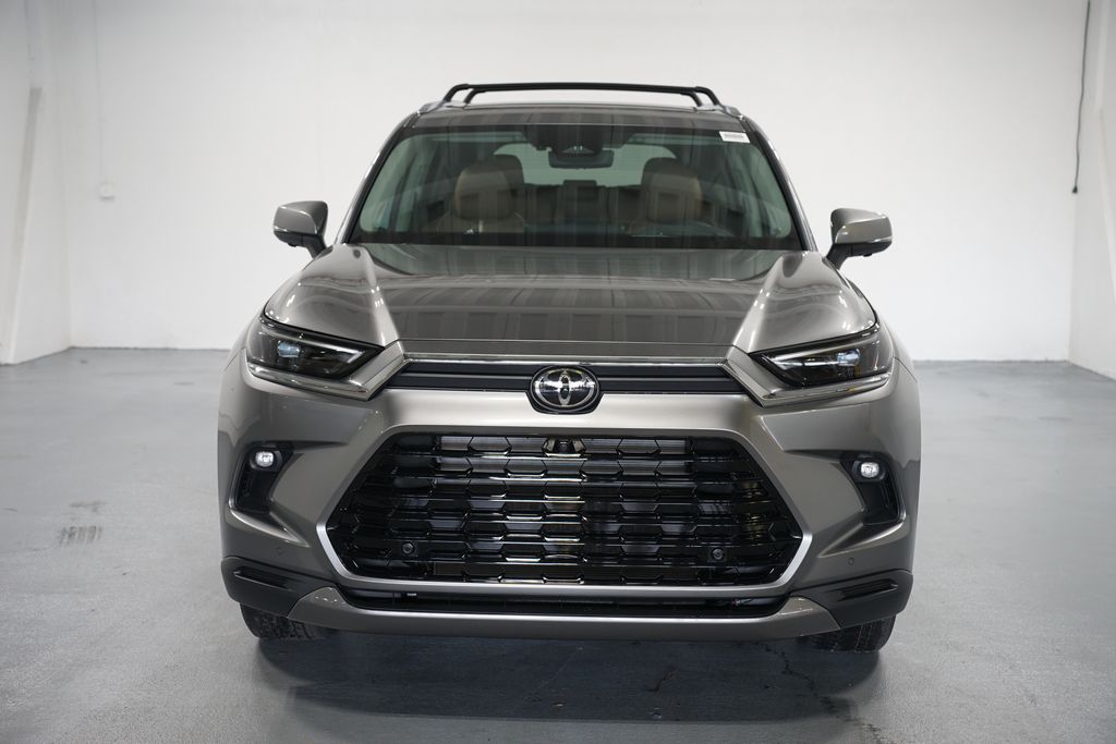 Thumbnail: 2025 Toyota Grand Highlander - 2