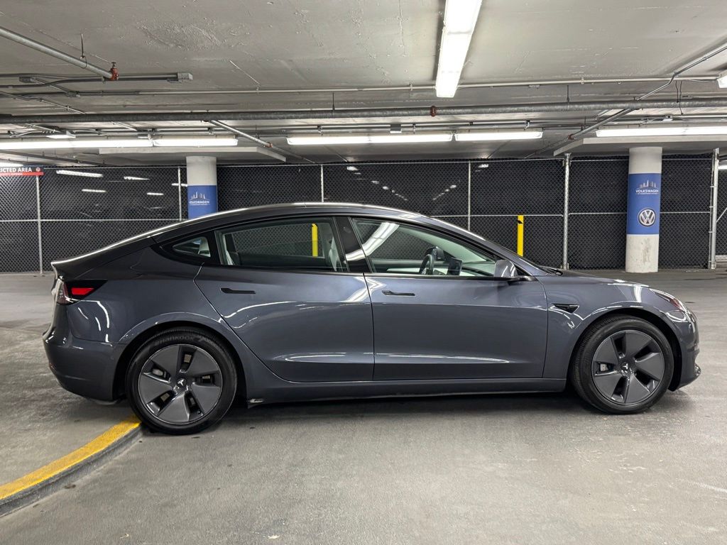 2022 Tesla Model 3 Long Range 37