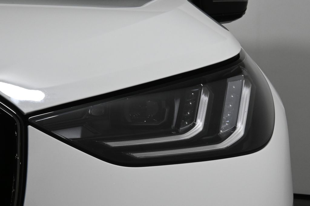 Thumbnail: 2025 BMW X3 - 11